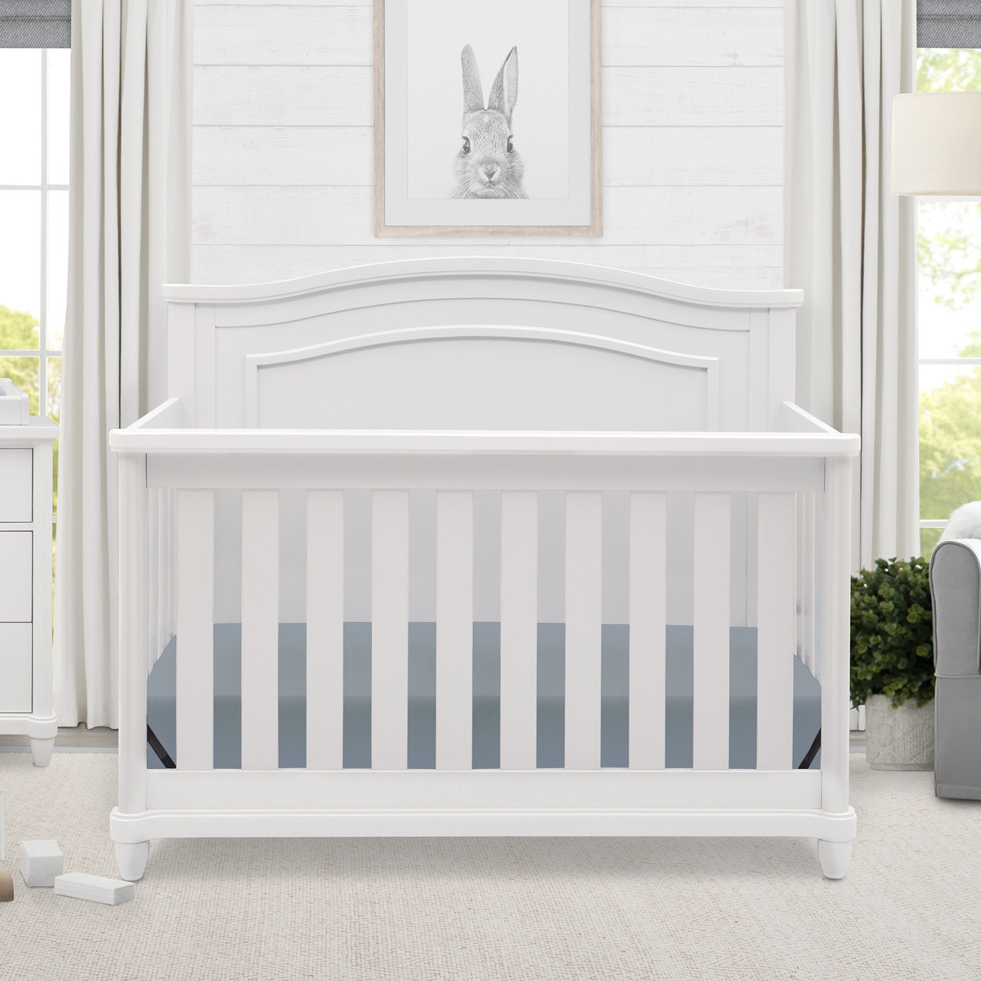 Belmont 4-in-1 Convertible Crib